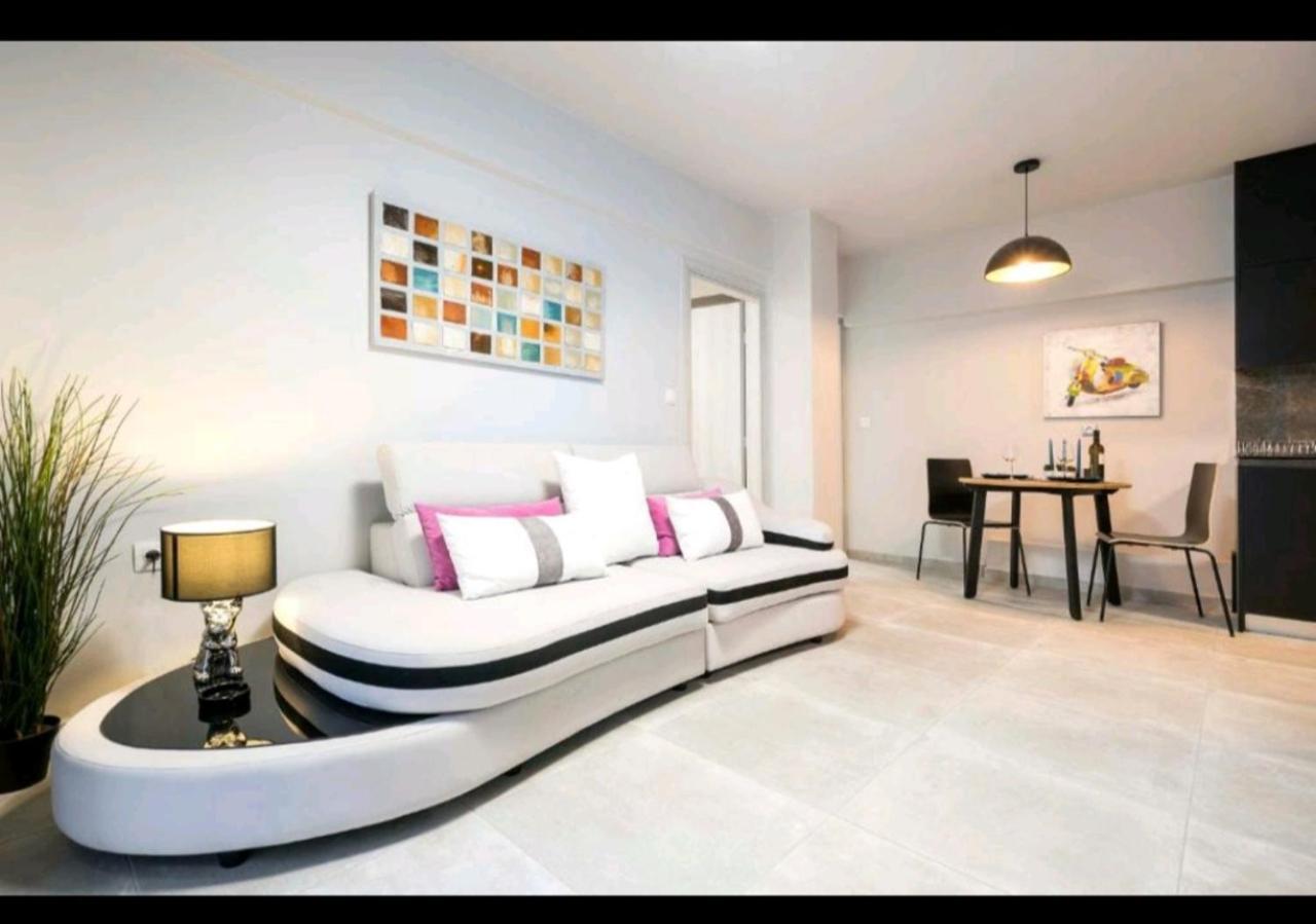 Romantic Jacuzzi Apartment *