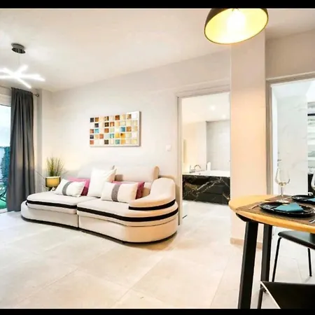 Romantic Jacuzzi Apartment Athens Exterior photo