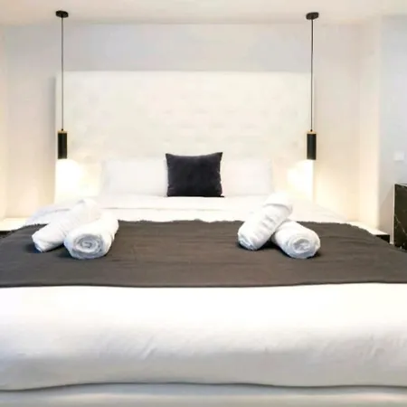 Romantic Jacuzzi Apartment Athens Exterior photo